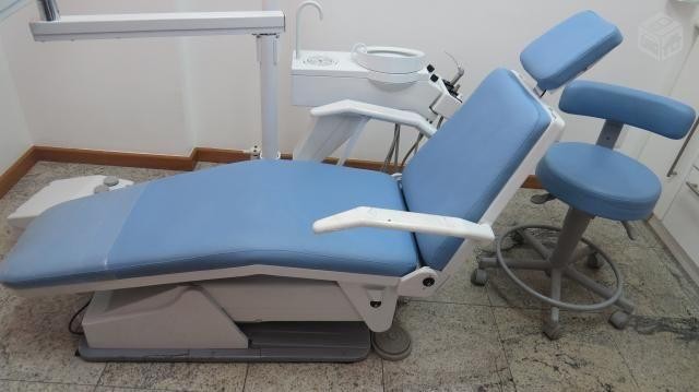 Foto 1 - Cadeira de dentista