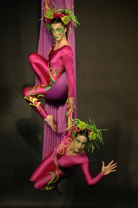 Foto 1 - Artistas de circo para eventos sao paulo