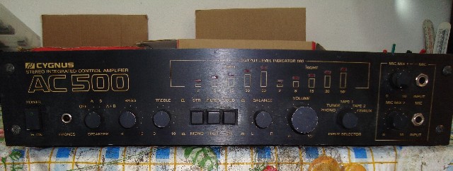 Foto 1 - Amplificador cygnus ac 500 conservado